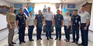 Commander, Washington Air National Guard pays a visit to Air Command and Staff College, Directorate of Education and Training, RTAF